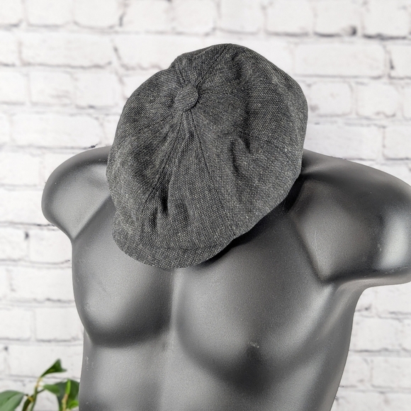 Other - New dark gray / black newsboy cap, lined, elastic back